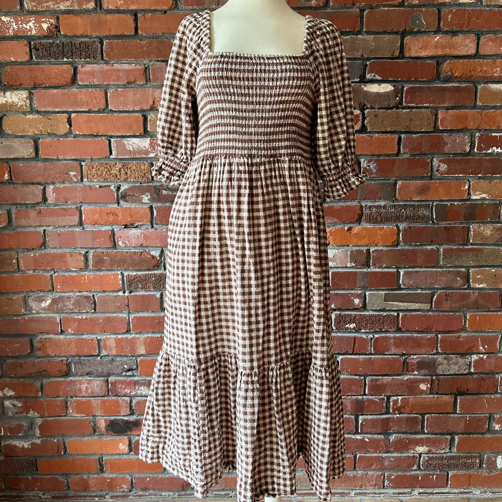 SOLD Madewell Lucie Elbow Sleeve Smocked Dress